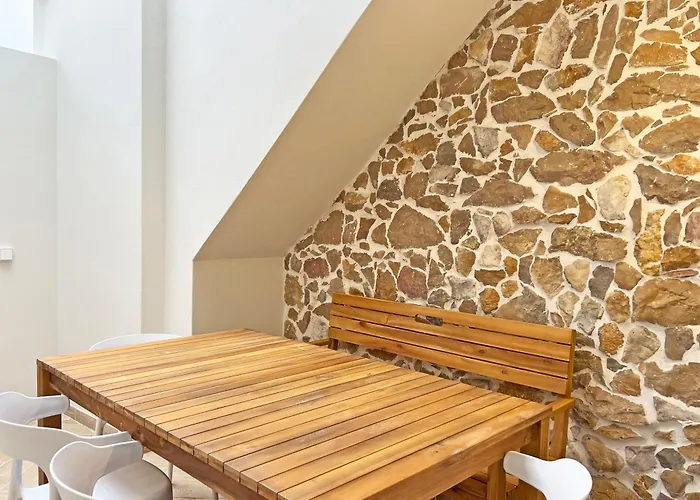 Wellstone Steps To The Sea By Junto Ao Mar アパート フゼタ